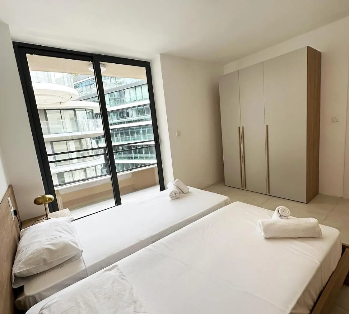 Chic Urban Apartment - Pacaville Saint Julian's Malta