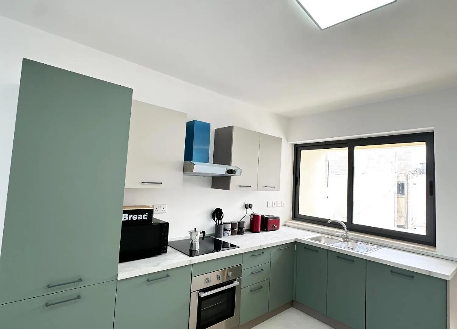 Chic Urban Apartment - Pacaville Saint Julian's